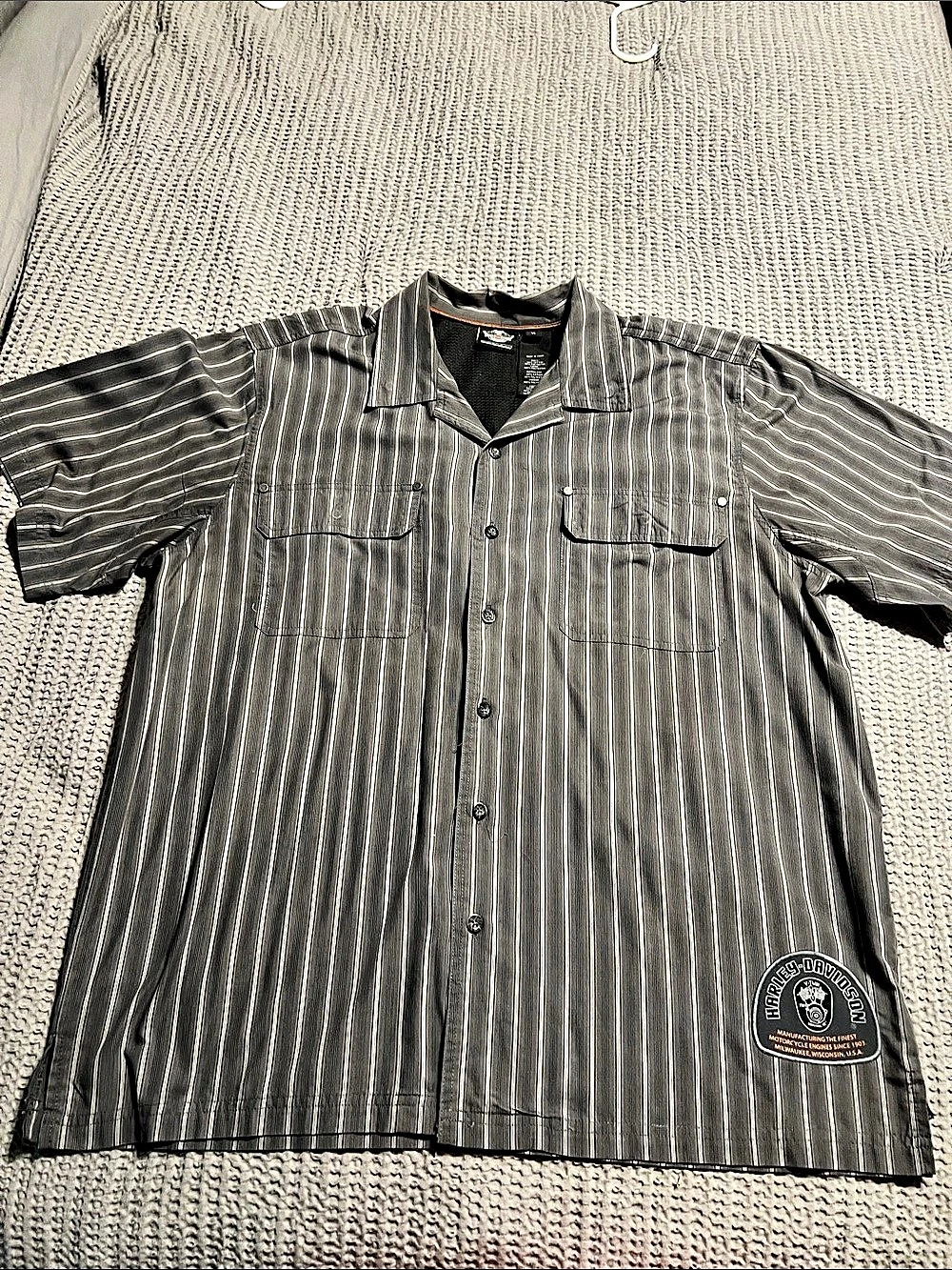 Harley-Davidson Striped Motorcycle Shirt in Gray & White XL